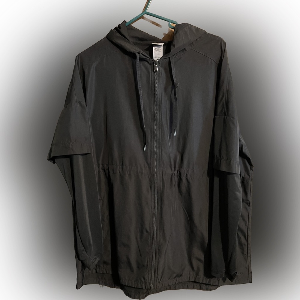 Champion Women’s Sport Jacket Wind Breaker Weather Resistant Jacket Black Size S